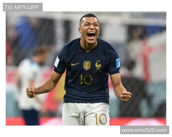 姆巴佩的崛起与挑战：从天才少年到世界足球的领军人物