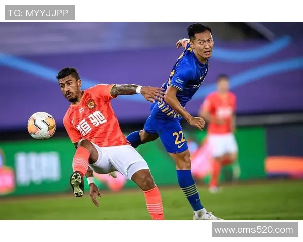 苏宁与恒大激烈冲突引发球迷热议赛场秩序亟待改善