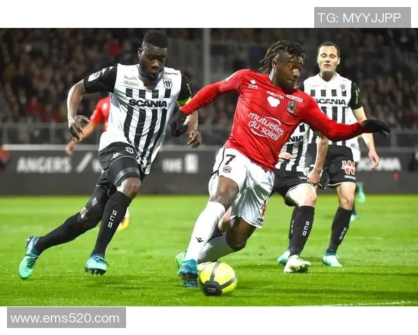 昂热对阵尼姆精彩直播全程回顾与赛后分析尽在这里